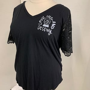 (26) Torrid Tunic Top