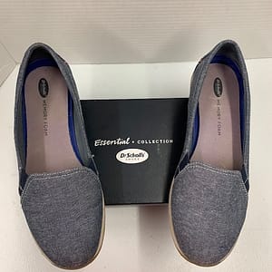 Footwear Woman's Size 8.5 Dr. Scholl's slip-on shoe