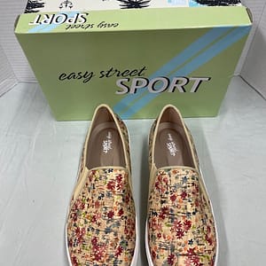 Footwear Women's size 9.5 W Easy Street Sport Shoes
