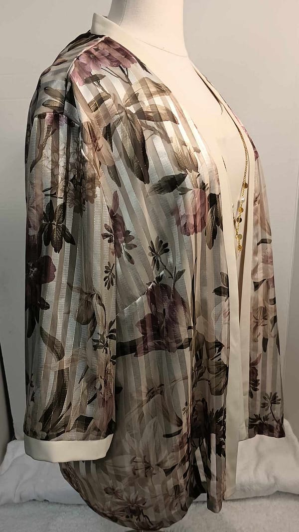 Anna Maxwell Top - Image 2